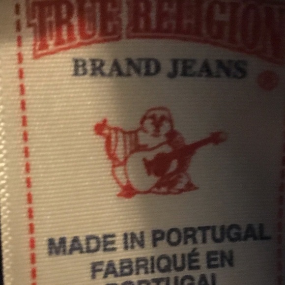 True Religion - Picture 3 of 4